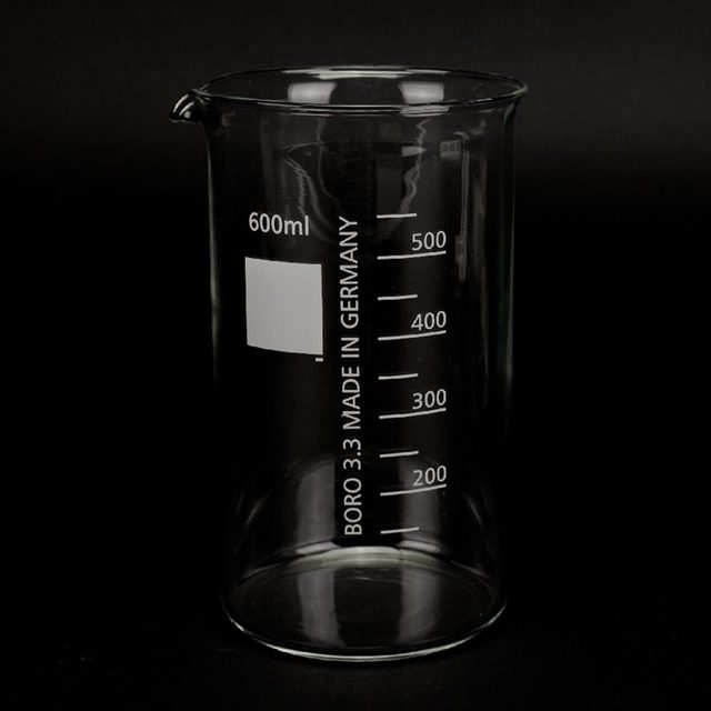 Becherglas m.Teilung hoch 600ml  St